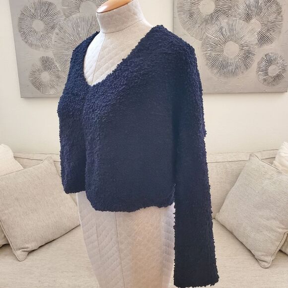 FREE PEOPLE | Popcorn Crop Sweater - Black - Picture 7 of 15